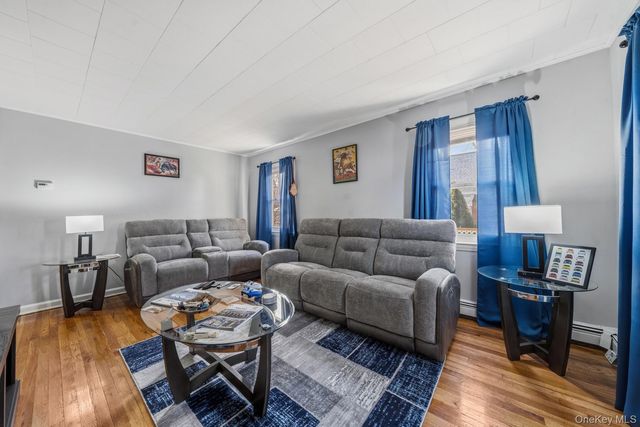 169 Wilton Street, New Hyde Park, NY 11040