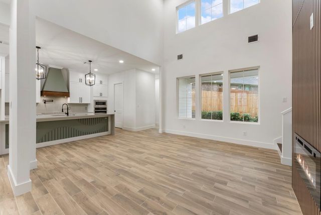 3709 Oak Court, Montgomery, TX 77356