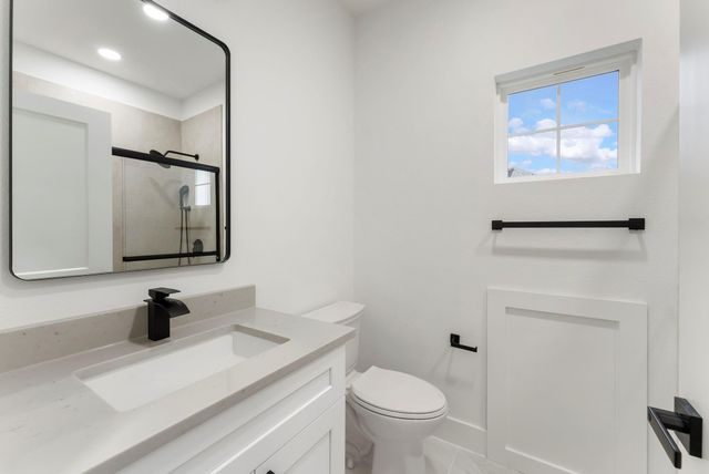 3709 Oak Court, Montgomery, TX 77356