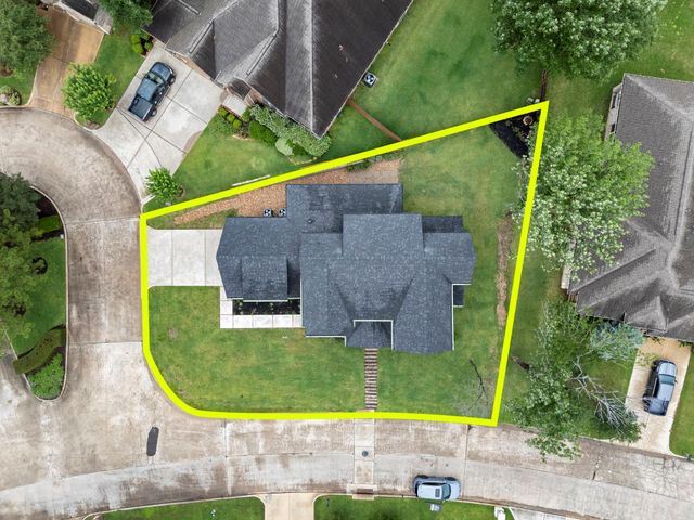 3709 Oak Court, Montgomery, TX 77356
