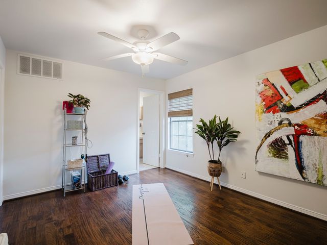 9910 Royal Lane 101, Dallas, TX 75231