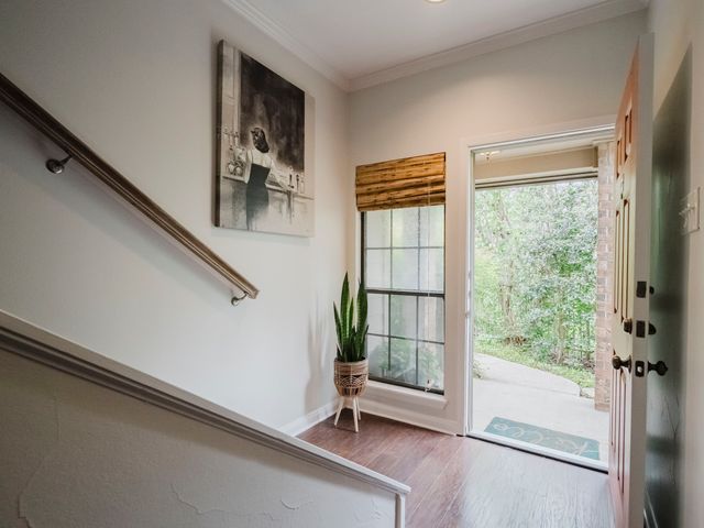 9910 Royal Lane 101, Dallas, TX 75231