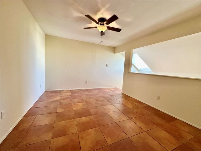 7202 Mansions Dr E3, Corpus Christi, TX 78414