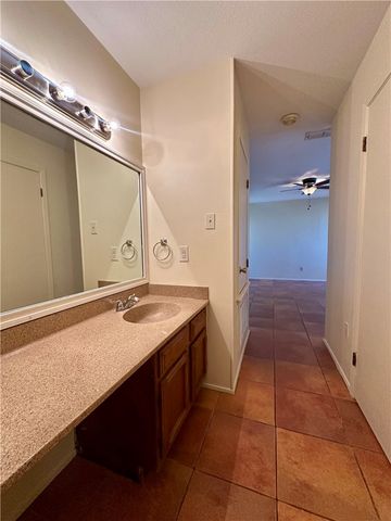 7202 Mansions Dr E3, Corpus Christi, TX 78414