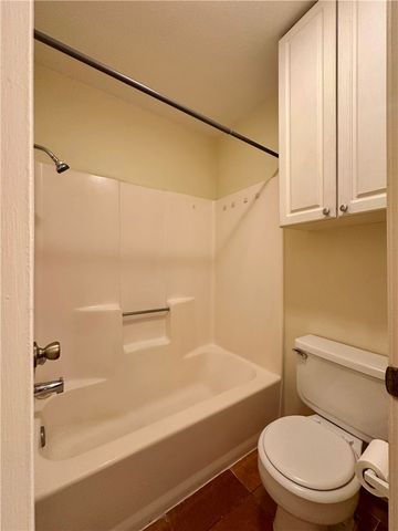 7202 Mansions Dr E3, Corpus Christi, TX 78414