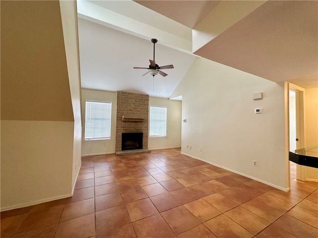 7202 Mansions Dr E3, Corpus Christi, TX 78414