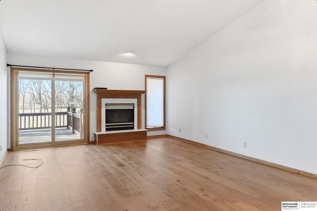 1127 N Cottonwood Street, Wahoo, NE 68066