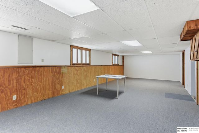 1127 N Cottonwood Street, Wahoo, NE 68066