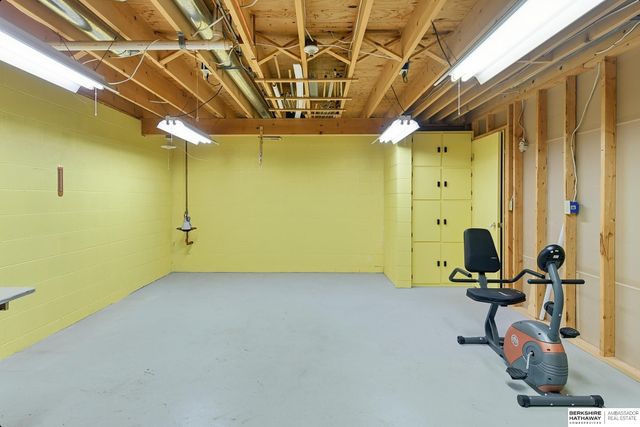 1127 N Cottonwood Street, Wahoo, NE 68066