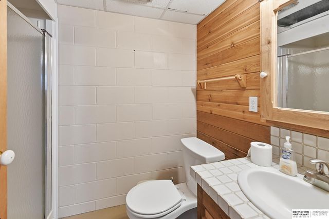 1127 N Cottonwood Street, Wahoo, NE 68066