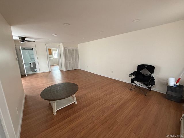 152 OLIVER AVENUE, Yonkers, NY 10701