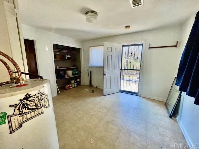 2206 E Dixon Road, Little Rock, AR 72209