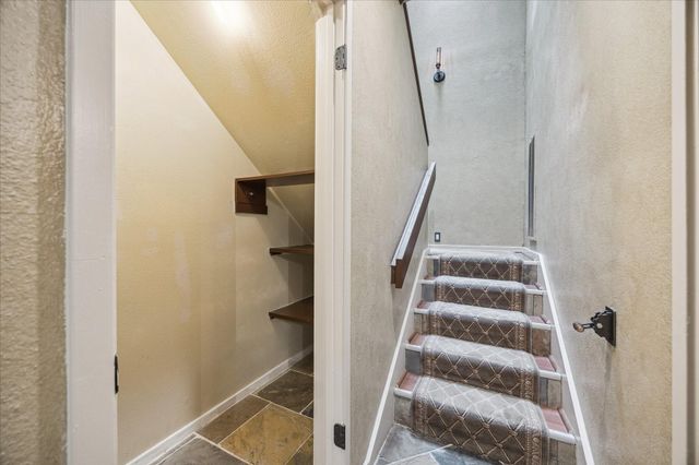 222 Litchfield Lane, Houston, TX 77024