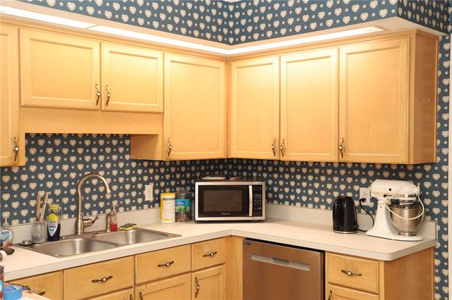 115 SYCAMORE DRIVE, Debary, FL 32713