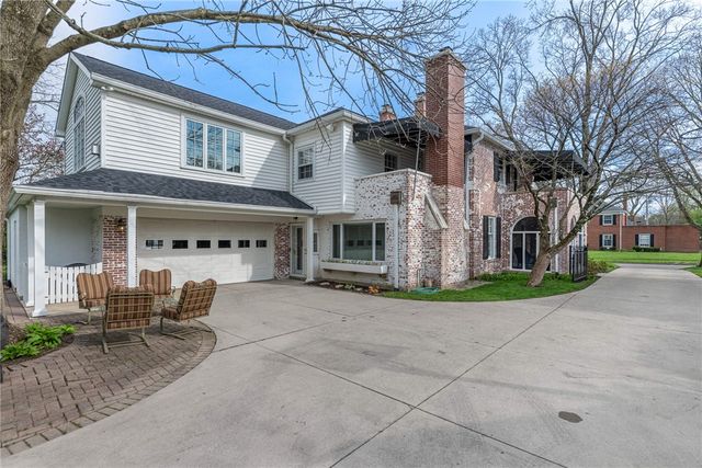 219 Dellwood Avenue, Oakwood, OH 45419