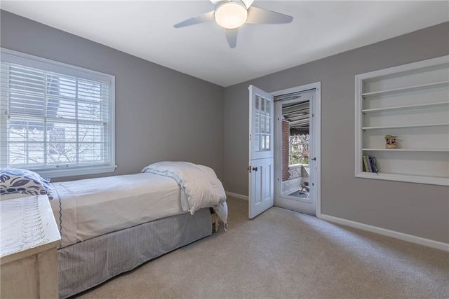 219 Dellwood Avenue, Oakwood, OH 45419