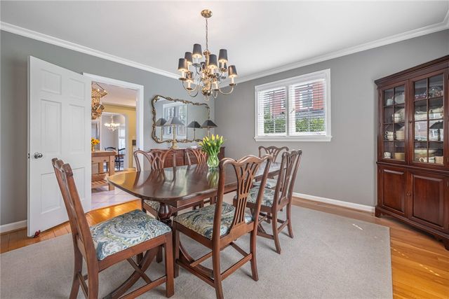 219 Dellwood Avenue, Oakwood, OH 45419