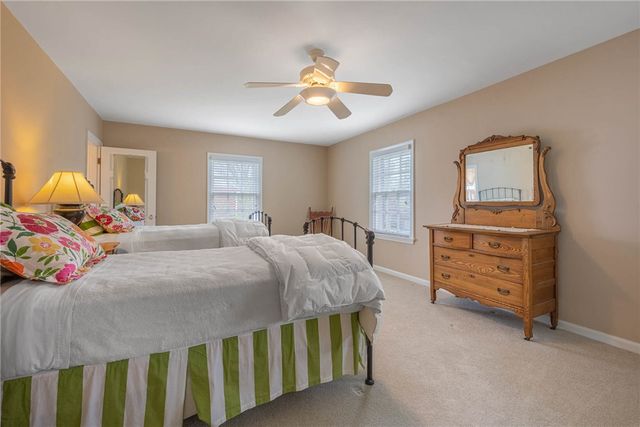 219 Dellwood Avenue, Oakwood, OH 45419
