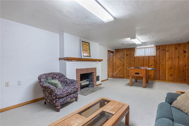 219 Dellwood Avenue, Oakwood, OH 45419