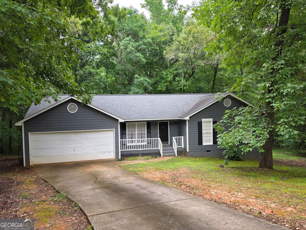 109 Huntcliff Court, Lagrange, GA 30240