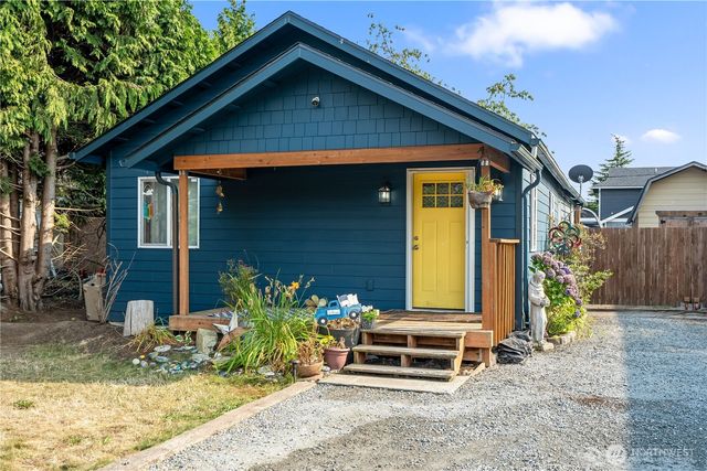 675 D Street, Blaine, WA 98230