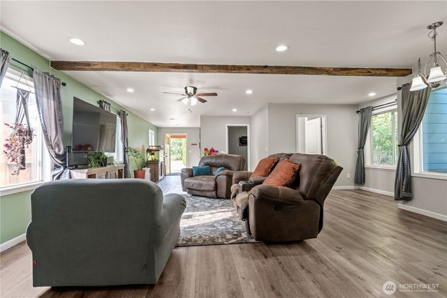 675 D Street, Blaine, WA 98230