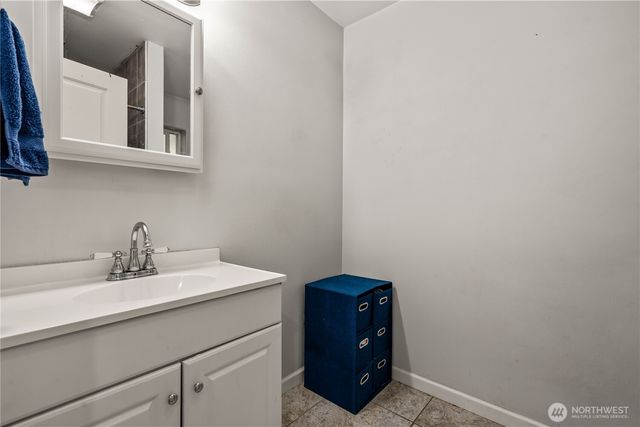 675 D Street, Blaine, WA 98230