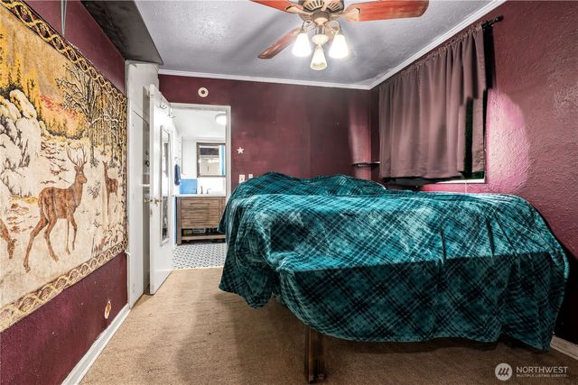 675 D Street, Blaine, WA 98230