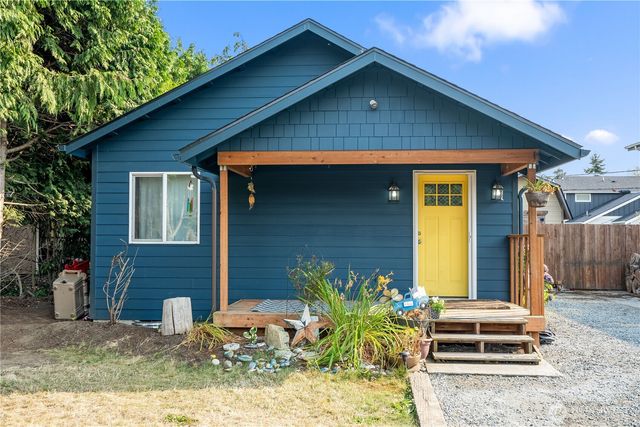 675 D Street, Blaine, WA 98230