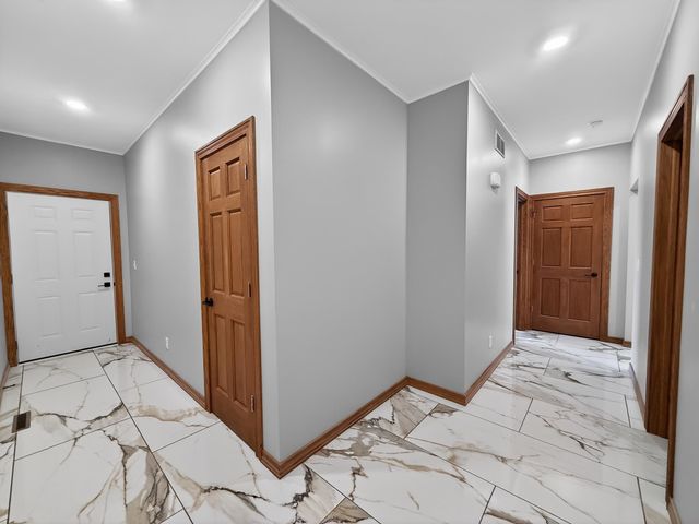 236 Haines Drive, Elkhart, IN 46514