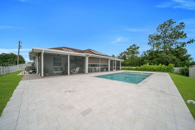60 Floyd Ave S, Lehigh Acres, FL 33976