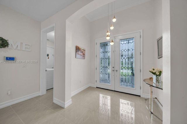 60 Floyd Ave S, Lehigh Acres, FL 33976