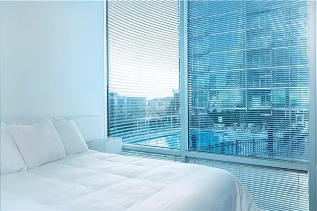 943 Peachtree NE Street 802, Atlanta, GA 30309