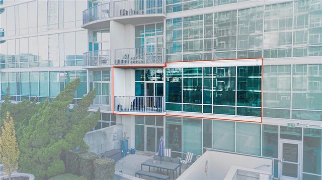 943 Peachtree NE Street 802, Atlanta, GA 30309