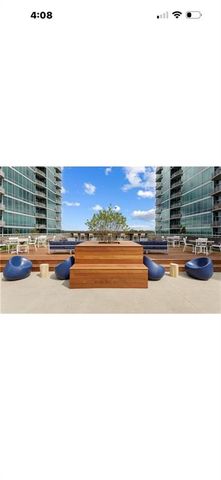 943 Peachtree NE Street 802, Atlanta, GA 30309