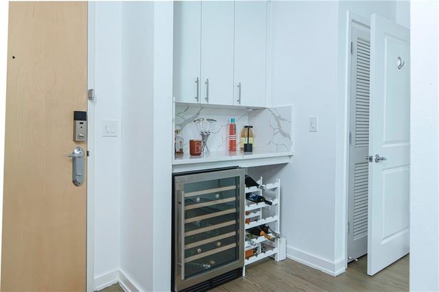 943 Peachtree NE Street 802, Atlanta, GA 30309