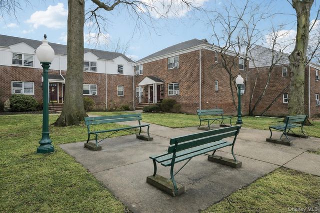 560 Tuckahoe Road 4B, Yonkers, NY 10710