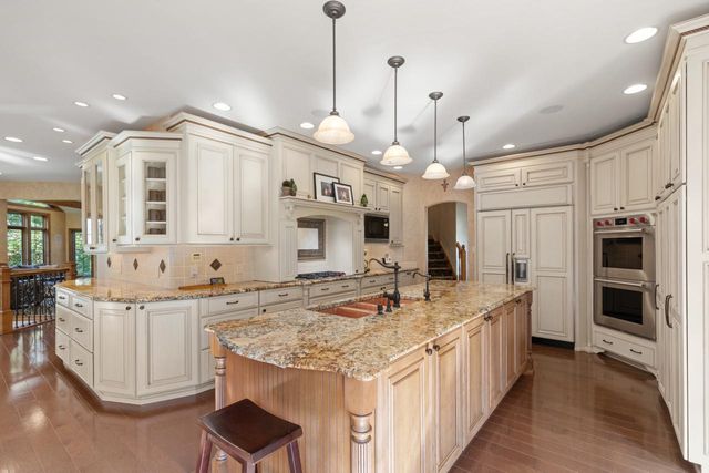 1616 Golf View DRIVE W, Sheboygan, WI 53083