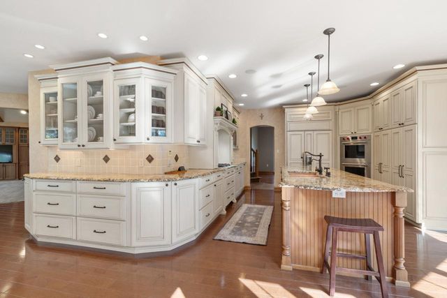 1616 Golf View DRIVE W, Sheboygan, WI 53083