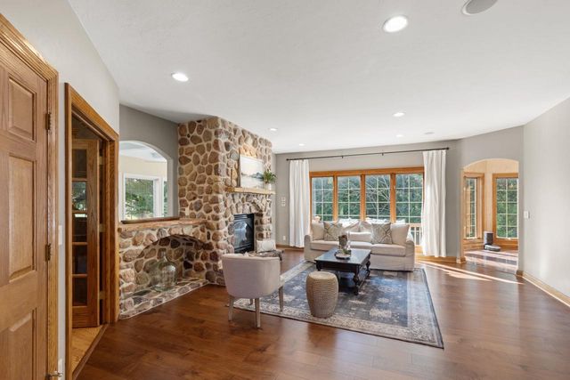 1616 Golf View DRIVE W, Sheboygan, WI 53083