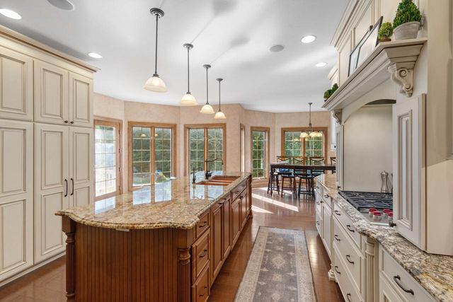 1616 Golf View DRIVE W, Sheboygan, WI 53083