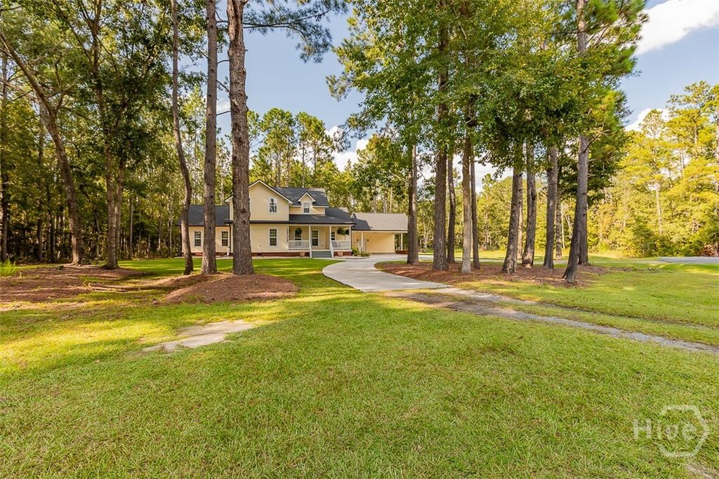 Image 3 of property listing at 113 Timbergate Trail, Rincon, GA 31326