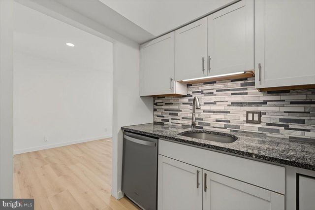 239 E CHELSEA CIR, Newtown Square, PA 19073