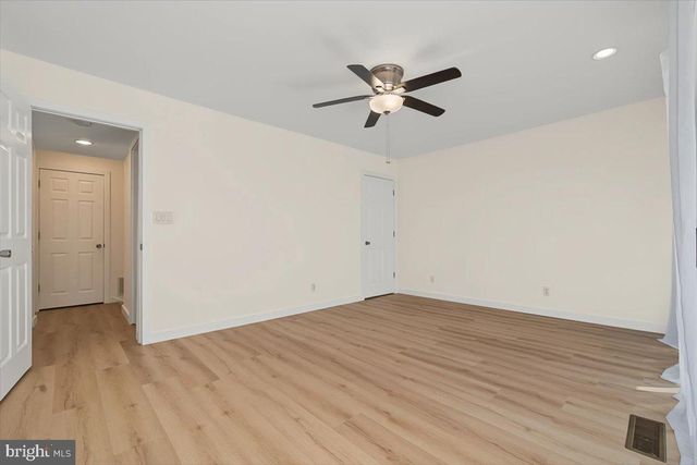 239 E CHELSEA CIR, Newtown Square, PA 19073