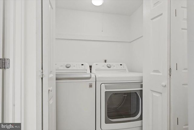 239 E CHELSEA CIR, Newtown Square, PA 19073