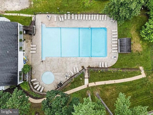 239 E CHELSEA CIR, Newtown Square, PA 19073