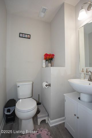 10007 Tuscany Ridge Ct, Louisville, KY 40291