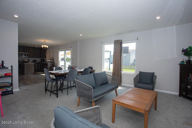 10007 Tuscany Ridge Ct, Louisville, KY 40291