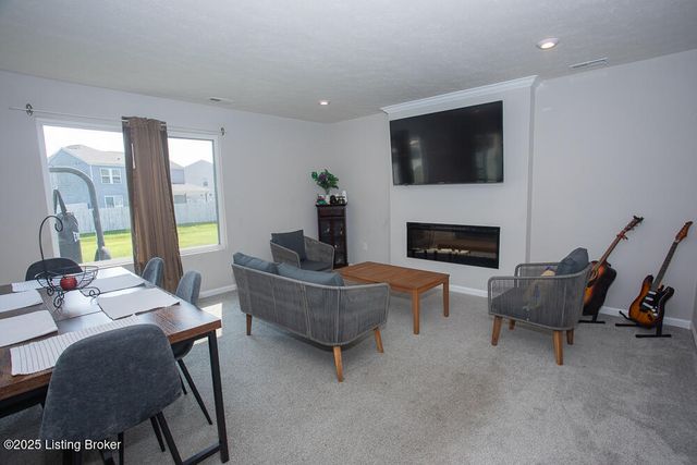 10007 Tuscany Ridge Ct, Louisville, KY 40291