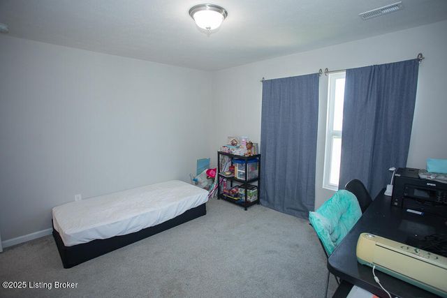 10007 Tuscany Ridge Ct, Louisville, KY 40291